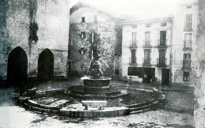 Plaza Zaharra eta Itxurrikua baserria