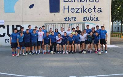 Seminarixoko patioa futbol zelai izango da, egun batez, Semi Cup areto futbol lehian