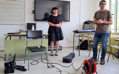 Musikariak ikastetxean