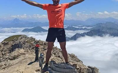 Ander Martinen omenezko frontenis txapelketa mistoa jokatuko da gaur