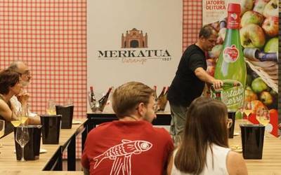 Durangoko merkatuak Sagardo Eguna hartuko du domekan
