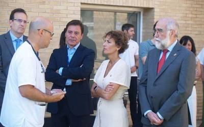 Nafarroako Gobernuak klinika bertatik bertara ezagutzeko aukera izan du