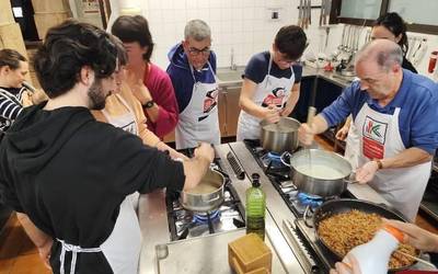 Pasta freskoa kozinatzeko tailerra eguenean, Garain