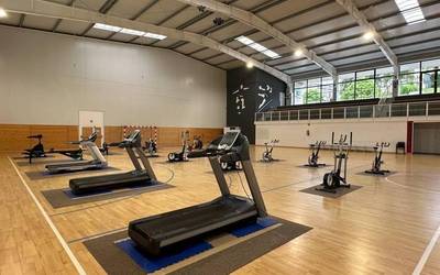 IMHko kiroldegira lekualdatu dituzte Mintxetako gimnasioko makinak