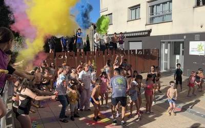130 bat lagun elkartuko dira Beheko kaleko jaietako auzo-afarian