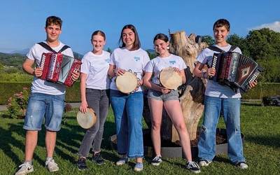 Musika Txoroak