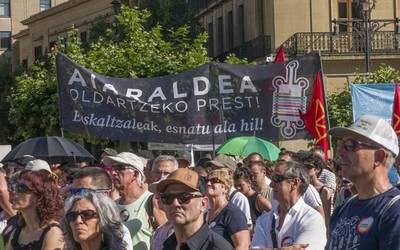 Aiaraldea “oldartzeko prest” dagoela aldarrikatu dute Iruñeko Euskaltzaleon Martxan
