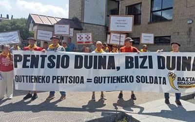 Pentsio duinak aldarrikatzetik haratago doan mugimendua dela erranez borobildu dute ikasturtea Baztan-Bidasoaldeko pentsiodunek