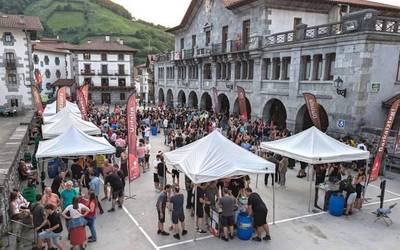 [ARGAZKIAK] Giro ederra izan dute Leitzako Sagardo Egunean