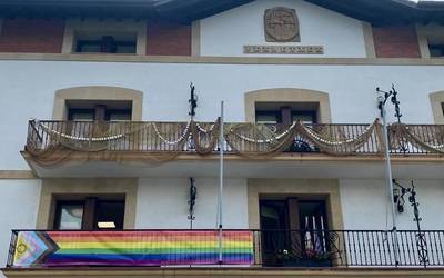 Herritarren Arreta Zerbitzuko administraria kontratatzeko hautaketa prozesua abiatu du Orioko Udalak