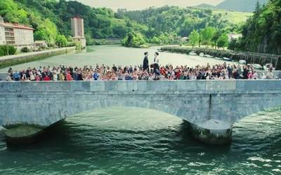Ikasturte bukaerako festa ospatuko du bihar, larunbata, Luzaro ikastetxeak