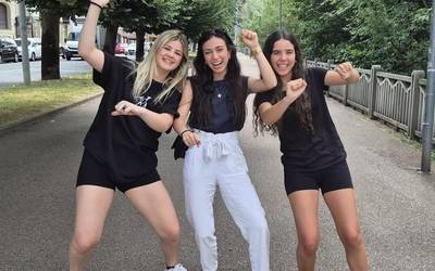 Nagusien danborradako banderadunak aurkeztu dituzte