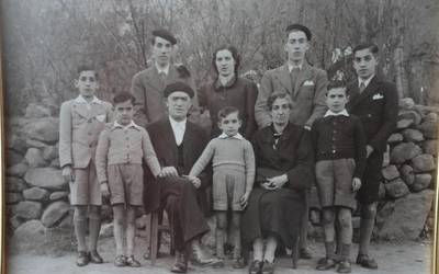 Plaza auzoko Gurrutxagatarren familia