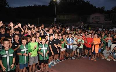 Ugarteko torneoko kideak omenduko dituzte auzoko jaietan