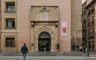 Iruñeko Hizkuntza Eskola Ofizialean izena emateko epea zabalik dago