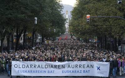 Oldarraldiak hezkuntzara salto egin duela salatu du Kontseiluak