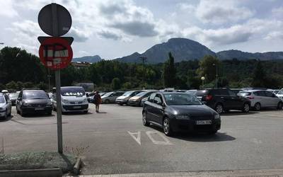 Iurretako EH Bilduk Paduretako etxe tasatuen kopurua erdira jaitsi izana salatu du
