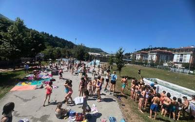 Ia 300 haurrek hartuko dituzte herriko txokoak, udaleku irekien baitan