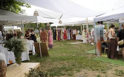 Herritar askoren ikusmira berenegatu du Pop-Up azokak