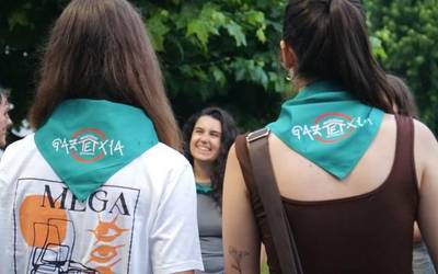 Jaien testuinguruan, eraso matxisten kontrako protokoloa aktibatu du Mendaroko Gazte Asanbladak