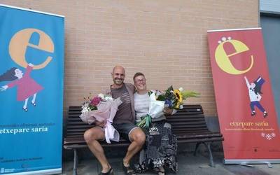 Unai Ruiz eta Naroa Martinez egileen 'Afonia' albumak irabazi du Etxepare Saria