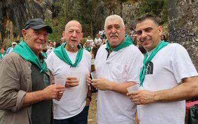 Zaindiaren eguna ospatzen ari dira Mendaron, askorentzat jaietako egun handiena