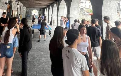 Leitzako Gaztek Azmarren taldeak hitzordua egin du ostegunean