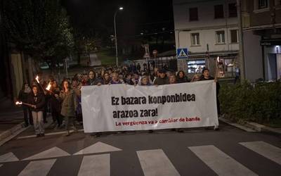 Bortxaketa bat salatu du Amurrioko Emakumeon* Sareak eta elkarretaratzea deitu du ostegunerako