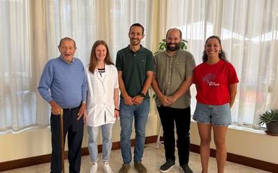 Mizpirualdeko auzolandegia bisitatu dute Adrian Lopez Sarachagak eta Gorka Artolak