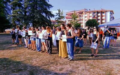 "Oholtzara igo eta pankartak ateratzeko prest" jarraitzen du Aiaraldeko Mugimendu Feministak