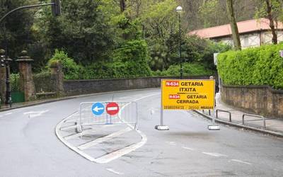 Kostako errepidea itxiko dute larunbat eta igande gauean, Zarauzko su artifizialengatik