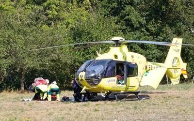 18 urteko mendizale bat 30 metroko altuera baterik erori da Anboton