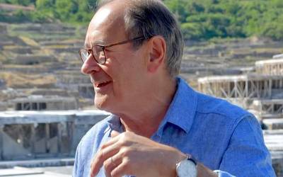 "Berritu egin behar dugu, baina amen sukaldea galdu gabe"