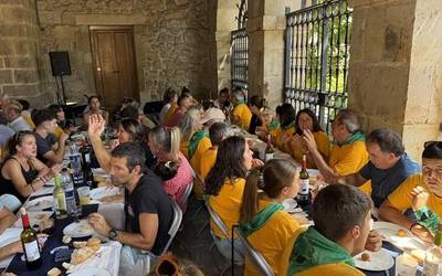 San Bartolome jaiak ospatu dituzte Uribarri auzoan