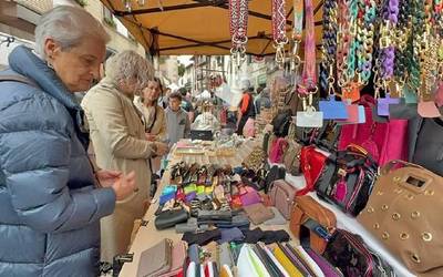 Artisau feria eginen dute igande honetan Donezteben