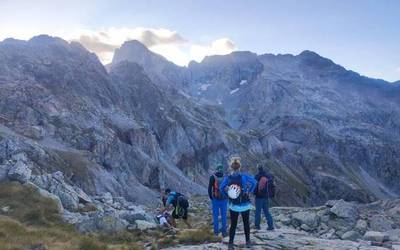 [ARGAZKIAK] Aurrera Mendi Taldekoak Pirinioetan ibili dira asteburuan