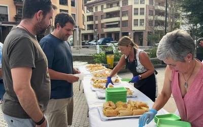 1.397 euro bildu dituzte Anelkarren Elkartasun Jaian
