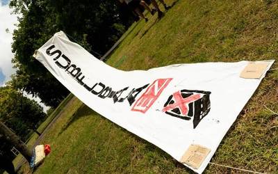 Subflubiala EZek eta hezkuntza komunitateak kontzentrazioa egingo dute gaur Artaza-Romon