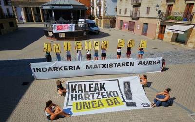 Itaiak "jaietan ere indarkeria matxistaren aurka kaleak hartzeko unea" dela adierazi du