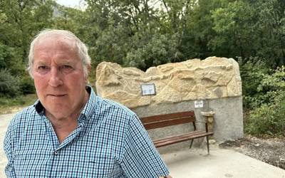 "Oso gustura egoten naiz harria lantzen"