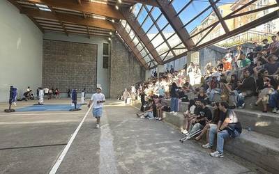 Boxeolarien jaialdiarekin hasi dute asteburua Bergaran