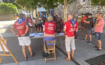 Bergarako pentsiodunek ekin diete elkarretaratzeei