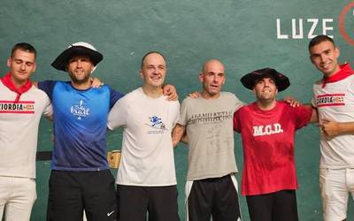 Ziordiko Frontenis Txapelketak baditu txapeldunak