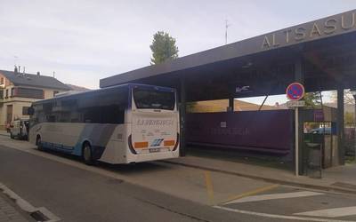 Altsasuko Udalak asteburuetarako gaueko autobus zerbitzua eskatu du