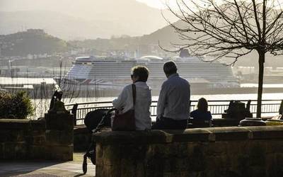 Getxoko Udala turismo-egonaldien gaineko zerga ezartzeko ordenantza prestatzen ari da