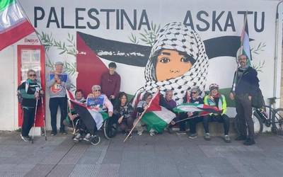 BDZko hiru kide, Palestinaren aldeko ekintzengatik auzipetuak Iruñean