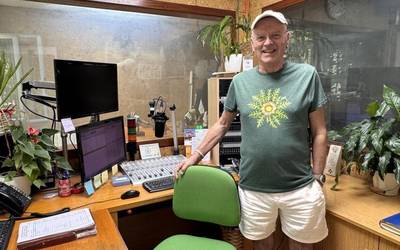 Bernardo Ibarra: "Etorri nintzeneko ilusio berberarekin segitzen dut Arrate Irratian"