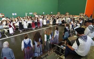 Festa giroan murgilduko da Deba asteburuan, Euskal Jaia ospatzeko