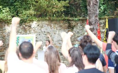 [ARGAZKI GALERIA] Sortuk Gudari Eguna ospatu zuen domekan Durangon