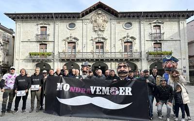 Mondravember: "12 urteko ibilbidearen ondoren, agur esateko unea iritsi da"